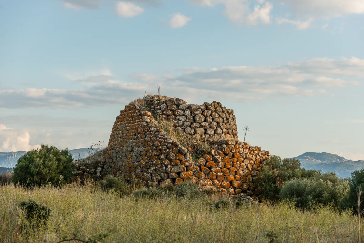 NURAGHE TOLINU